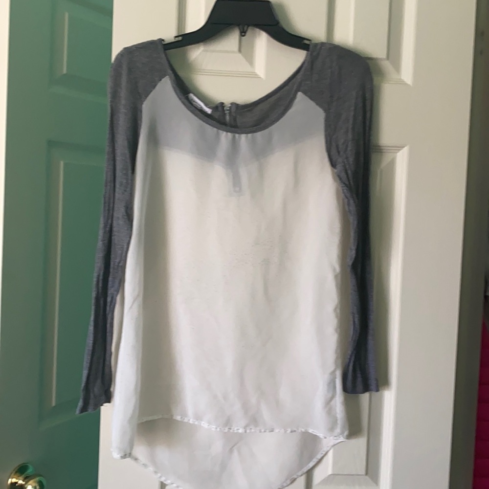 Long sleeve shirt